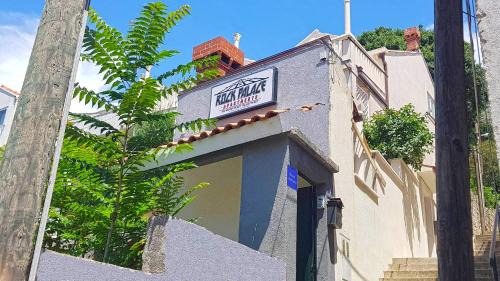 Gornji Kono Apartamento | Apartments Rock Palace