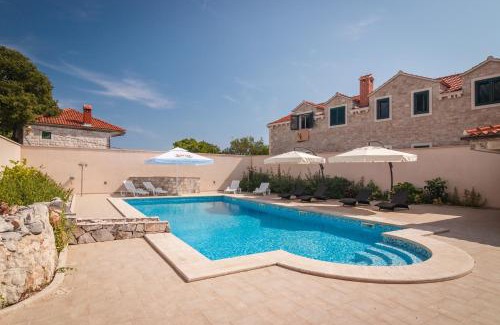 Gornji Humac Casa | Apartments & Rooms Konoba Tomić