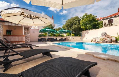 Gornji Humac Casa | Apartments & Rooms Konoba Tomić