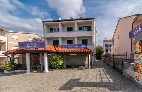 Zidarici Casa | Apartments & Rooms Lavanda