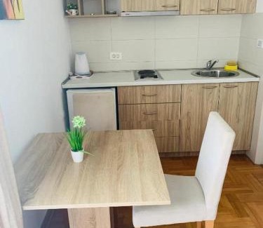 Golubovina Casa | Apartments & Rooms Vuksanovic Ivana