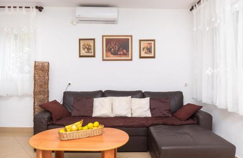 Rogoznica Apartamento | Apartments Sara