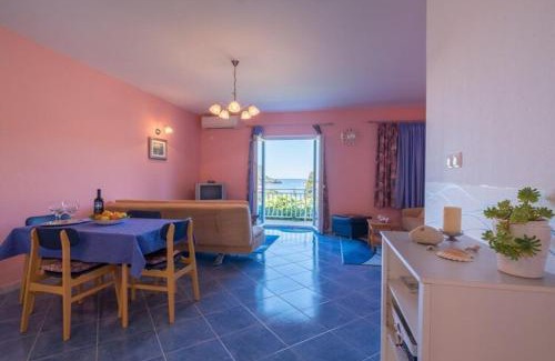 Molunat Apartamento | Apartments Saulan - One Bedroom Apartment with Balcony and Sea View Molunat