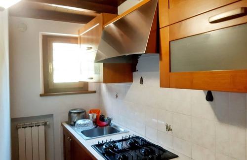 San Marcello Pistoiese Casa | Apartamentos "Serrino Family" con vistas a la montaña, piscina compartida y Wi-Fi