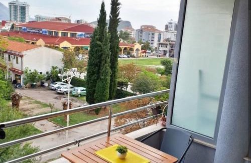 Maini Casa | Apartments Sirena - Modern stay with free parking