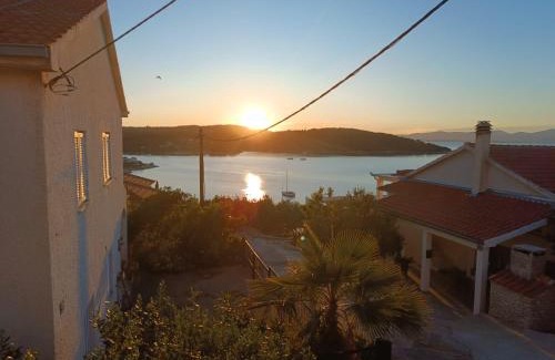 Necujam Apartamento | Apartments Solta