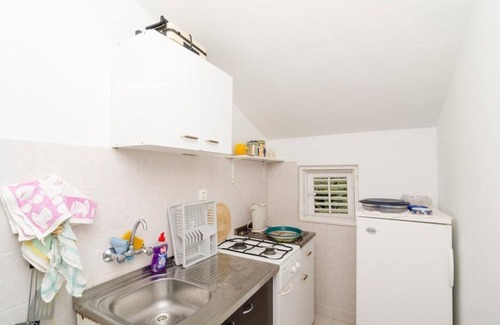 Drace Apartamento | Apartments Sutvid- Two Bedroom Apartment with Balcony and Sea View