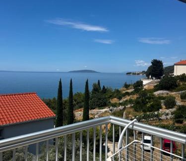 Brist Apartamento | Apartments Tina