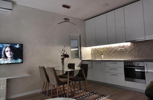 Tomicici Apartamento | Apartments Tivat
