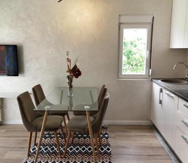 Tomicici Apartamento | Apartments Tivat