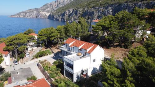 Sveta Nedjelja Apartamento | Apartments Toro