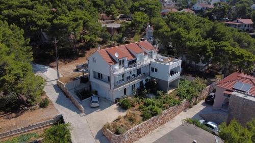 Sveta Nedjelja Apartamento | Apartments Toro