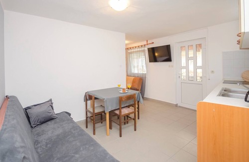 Skradin Apartamento | Apartments Up and Down