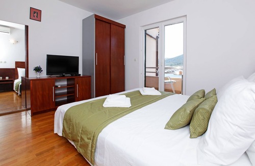 Vela Luka Hotel | Apartments Vala