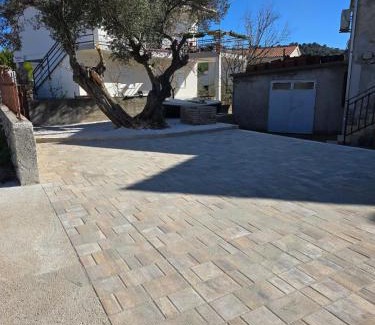 Razanj Apartamento | Apartments Vedrana
