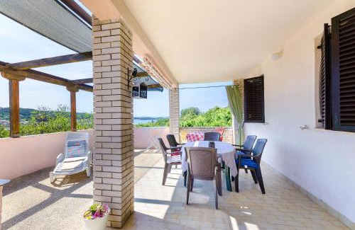 Supetarska Draga Apartamento | Apartments Vesna