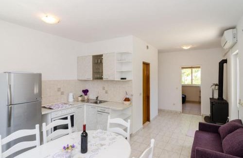 Orebic Apartamento | Apartments Villa Dinga -Borak - Comfort Two Bedroom Apartment with Balcony No 6