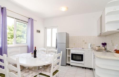 Orebic Apartamento | Apartments Villa Dinga -Borak - Comfort Two Bedroom Apartment with Balcony No 6