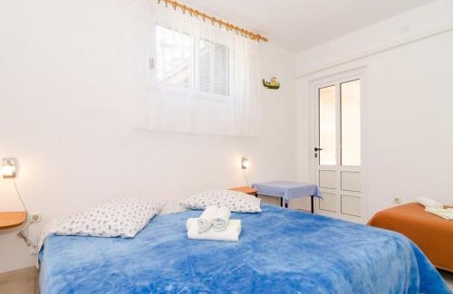 Orebic Apartamento | Apartments Villa Dinga - Borak - Standard One Bedroom Apartment with Balcony and Sea View No 3