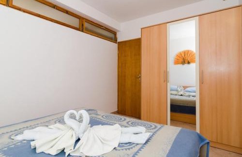 Orebic Apartamento | Apartments Villa Dinga -Borak - Two Bedroom Apartment with Terrace No 1