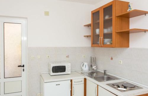 Orebic Apartamento | Apartments Villa Dinga - Borak - Comfort One Bedroom Apartment with Balcony and Sea View No 4