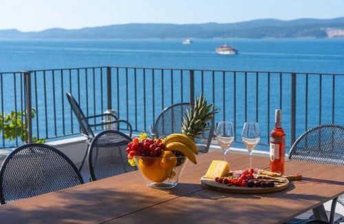 Stanici Apartamento | Apartments Villa Excelsio Omiš Riviera