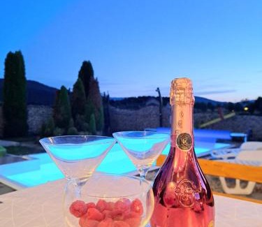 Dreznik Grad Apartamento | Apartments Villa Mavi