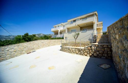 Rovanjska Apartamento | Apartments Villa Perla