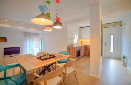Island Hvar Casa | Apartments Villa Rojnica