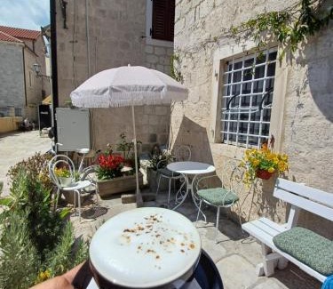 Perast Apartamento | APARTMENTs VISIT PERAST