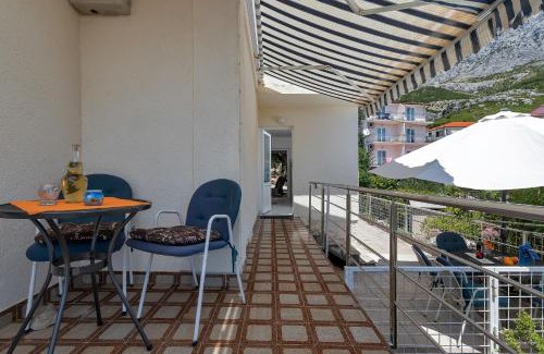 Krvavica Apartamento | Apartments Vlatko - affordable & cosy