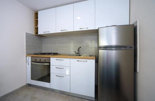 Kastel Sucurac Apartamento | Apartments with a parking space Kastel Sucurac, Kastela - 15430