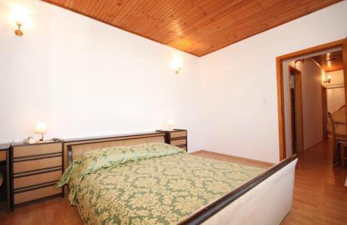 Ugljan Apartamento | Apartments with a parking space Ugljan - 8416
