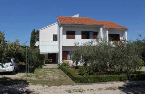 Batalaza Apartamento | Apartments with a parking space Ugljan - 8403