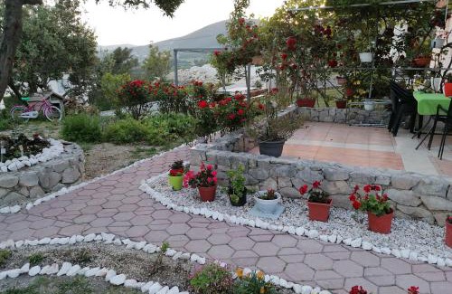 Kastel Stari Apartamento | Apartments with parking space Kastel Stari, Kastela - 24406