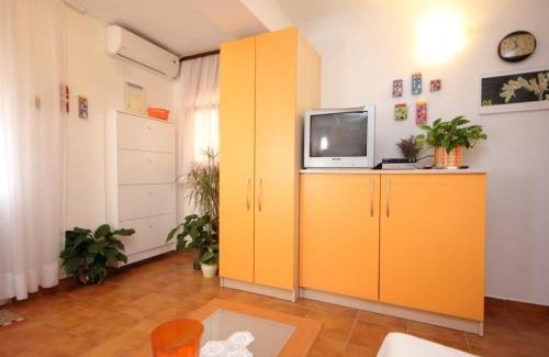 Bili brig Apartamento | Apartments with parking space Makarska - 8817