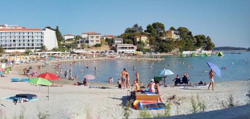 Rab Apartamento | Apartments with parking space Mundanije, Rab - 21543
