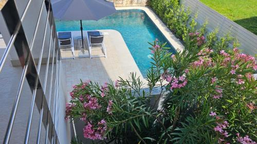 Matohanci Apartamento | Apartments with Pool Casa Bianca