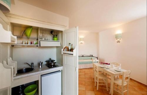 Vignola Mare Casa | Apartments with shared pool Vignola Mare Aglientu