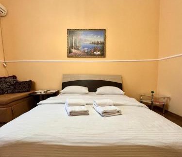 Podil Apartamento | ApartPoltava Будиночок з мангалом та терасою, Оглядовий майданчик, ОНОВЛЕНИЙ РЕМОНТ 2024, банківський чек