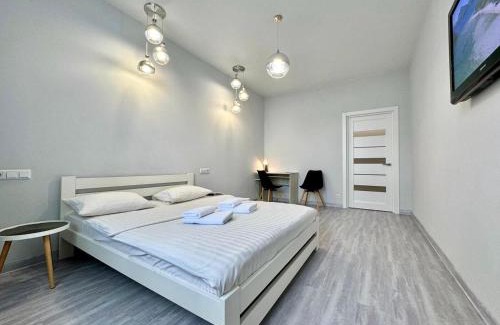 Sukhinovka Apartamento | ApartPoltava ЖК "Пилипа Орлика,26" BUSINESS апартаменти з неймовірною панорамою - LED дзеркало -ТРОПІЧНИЙ душ