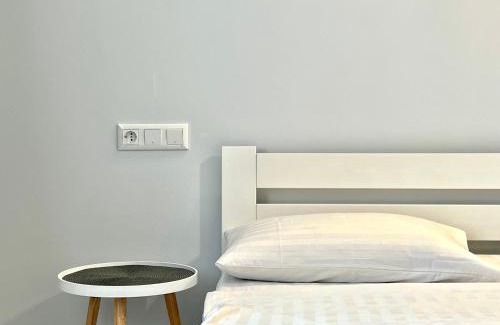 Sukhinovka Apartamento | ApartPoltava ЖК "Пилипа Орлика,26" BUSINESS апартаменти з неймовірною панорамою - LED дзеркало -ТРОПІЧНИЙ душ