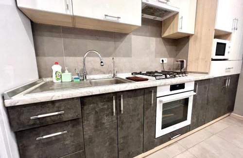 Svitlogirske Apartamento | ApartPoltava Світла СТУДІЯ в НОВОМУ комфортному будинку, БІЛА АЛЬТАНКА Готельний чек