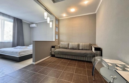 Sukhinovka Apartamento | ApartPoltava Світлі та стильні апартаменти в центрі Полтави біля театру Гоголя, ЦУМ, банківський ЧЕК