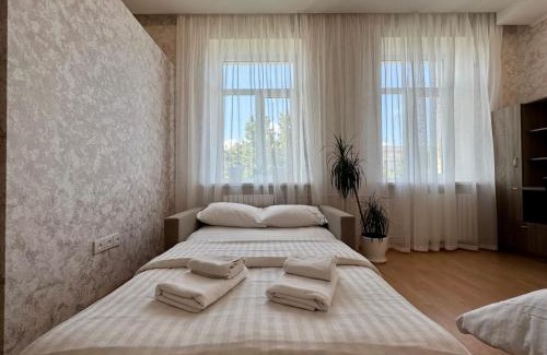 Sukhinovka Apartamento | ApartPoltava 3-кімнатна FAMILY до 8 спальних місць ЦЕНТР ресторан Peperonchino