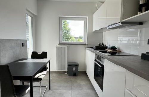 Schonnebeck Apartamento | Aparts House - Balkon - Free Parking- WiFi - Kitchen