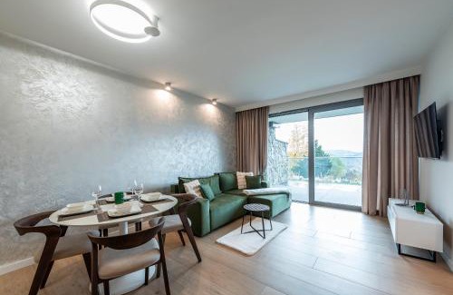 Szklarska Poreba Apartamento | Aparts4U - Kras Resort Apartament A103 z prywatnym jacuzzi i widokiem na góry