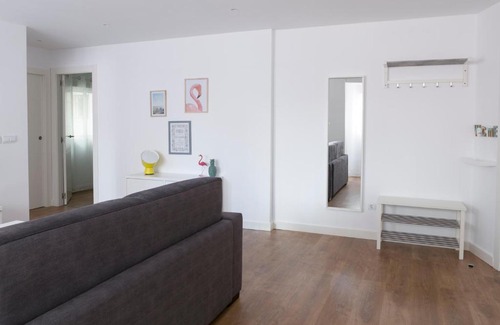 La Creu del Grau Apartamento | ApartUP Pineapple