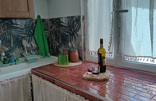Nerola Apartamento | Ape Regina lovely apartment in the village of Sabina at the foot of the castle