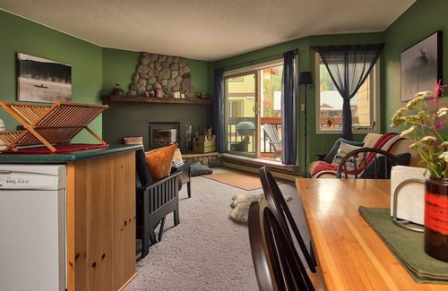 Okanagan-Similkameen Condominio | Apex Mountain ~ Beaconsfield Getaway